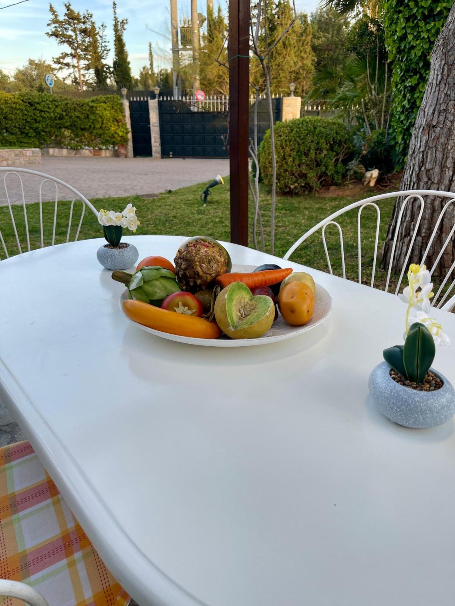 Erotospilia Porto Rafti Near The Athens Airportアパートメント エクステリア 写真